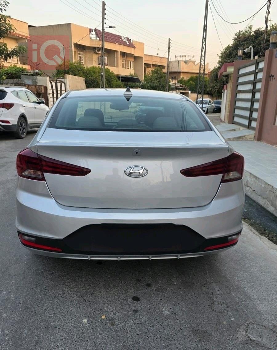 هيونداي النترا